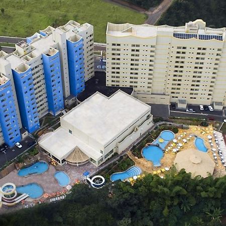 Golden Dolphin Grand Hotel - Flat Caldas Novas Dış mekan fotoğraf